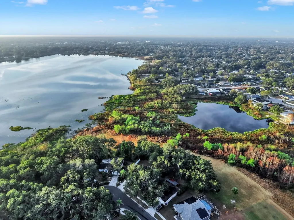 1306 Gangplank Drive Valrico FL 33594