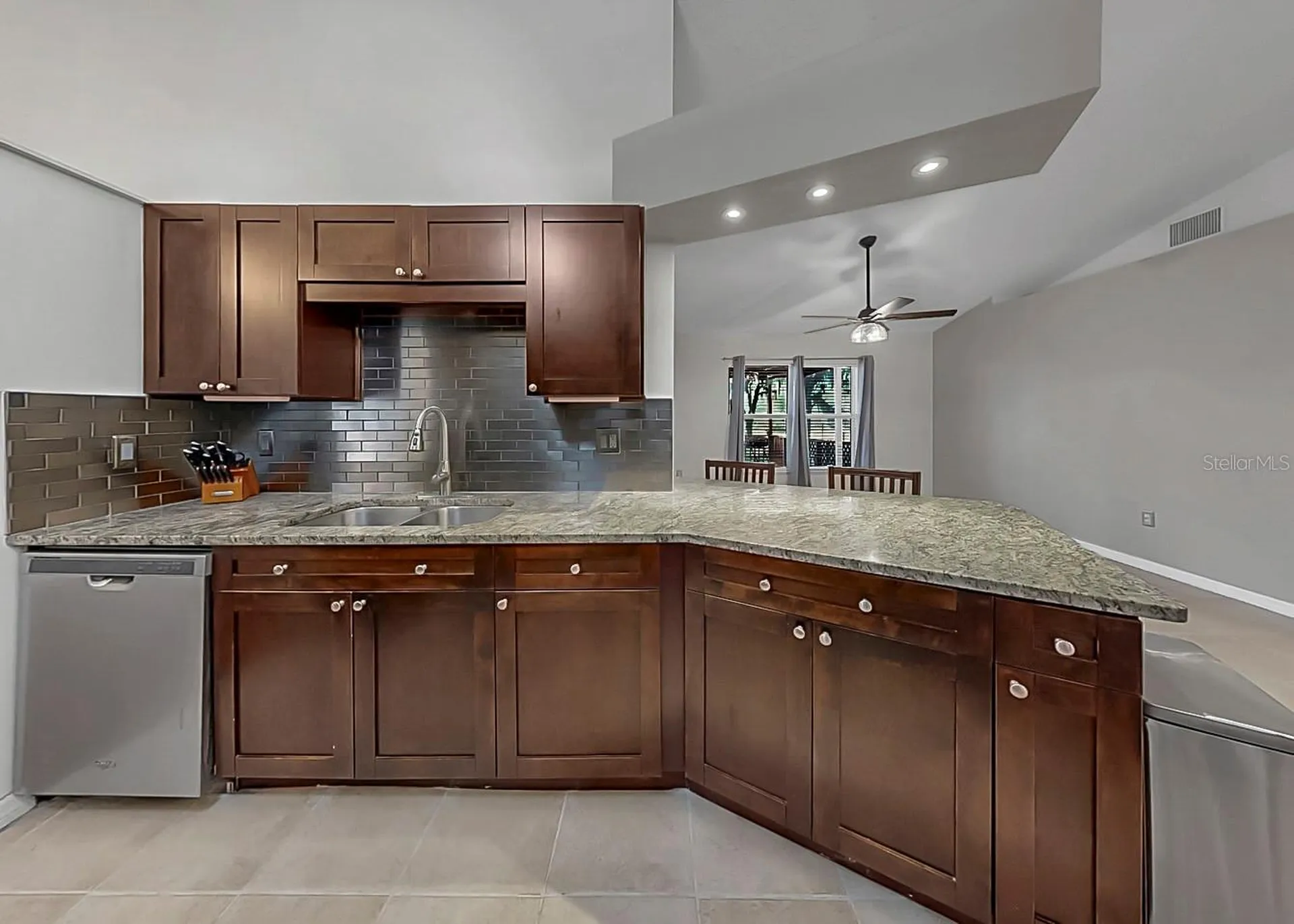 1306 Gangplank Drive Valrico FL 33594