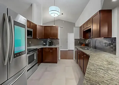 1306 Gangplank Drive Valrico FL 33594