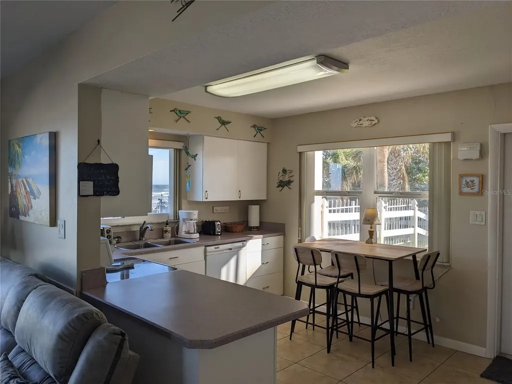 537 N Atlantic Avenue New Smyrna Beach FL 32169