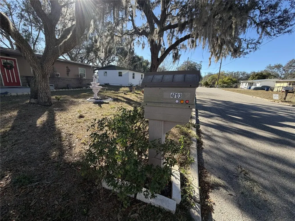 4703 Howard Street Sebring FL 33870