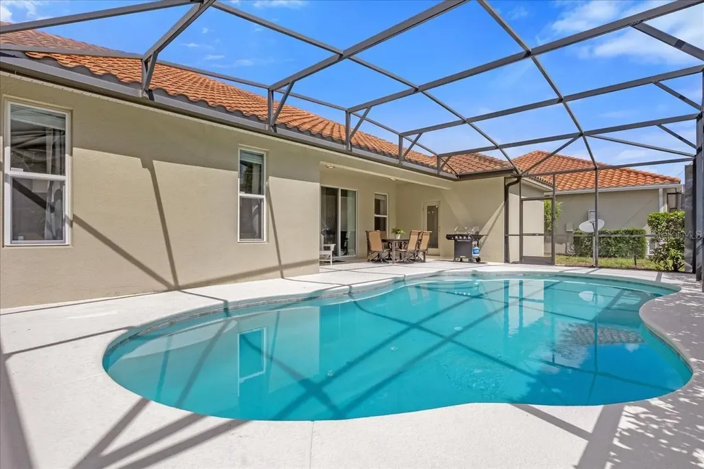 4072 Oaktree Drive Davenport FL 33837