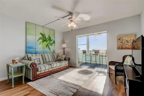 4775 Cove Circle St Petersburg FL 33708