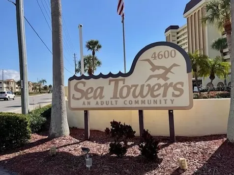 4775 Cove Circle St Petersburg FL 33708