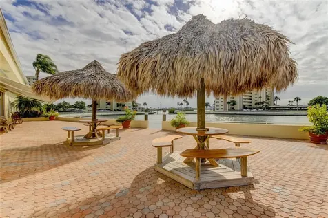 4775 Cove Circle St Petersburg FL 33708