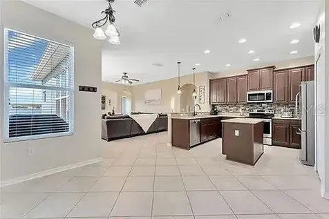 589 Blue Cypress Drive Groveland FL 34736