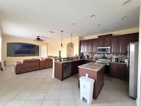 589 Blue Cypress Drive Groveland FL 34736