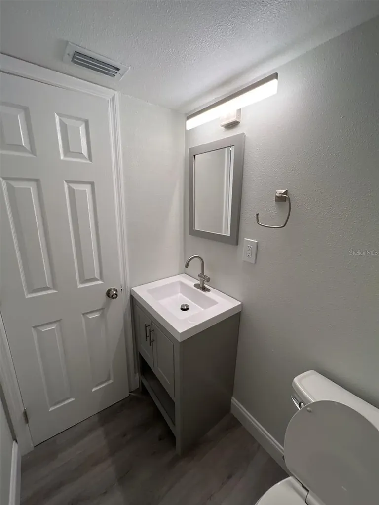 3232 Fruitville Road Sarasota FL 34237