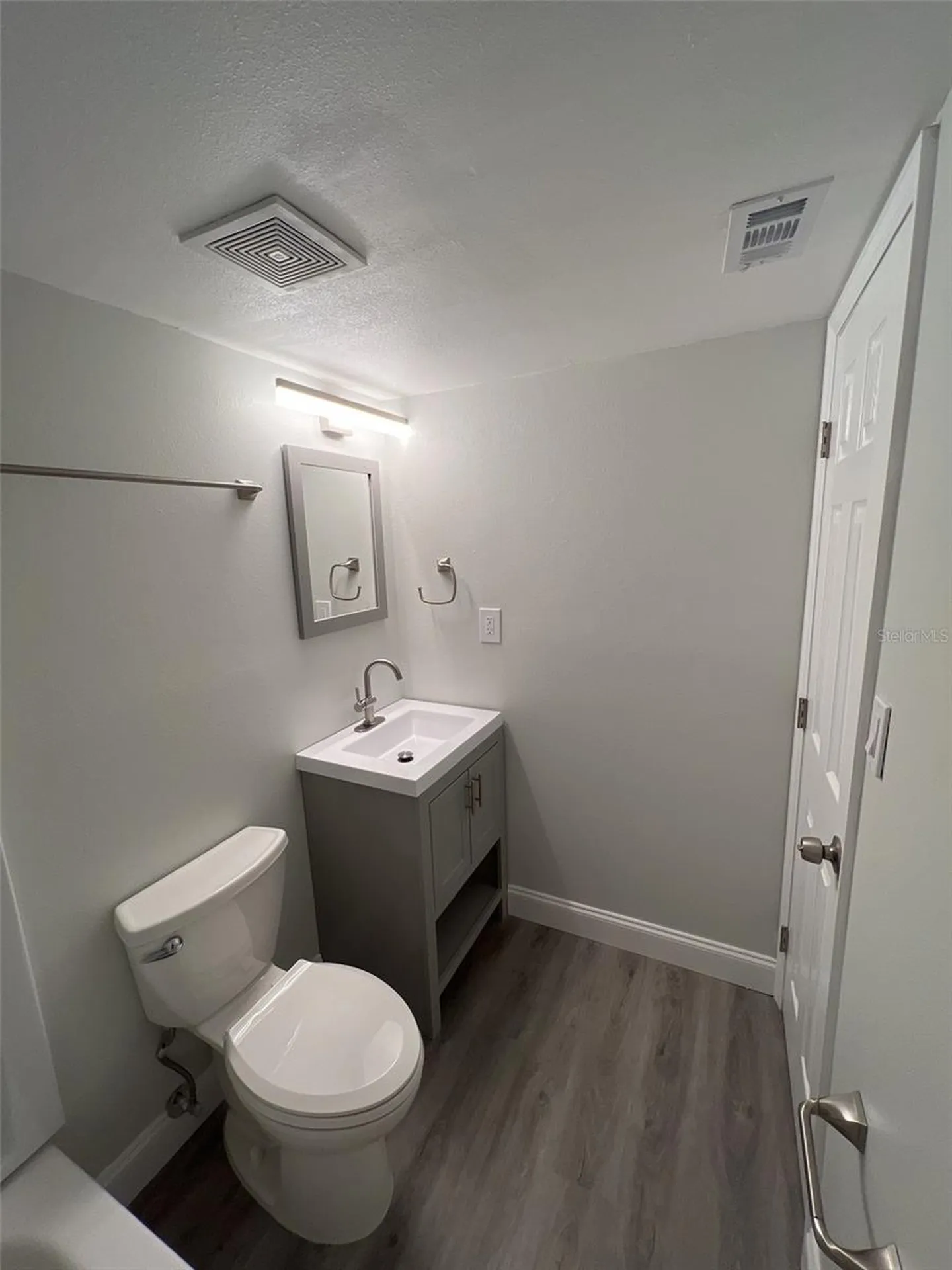 3232 Fruitville Road Sarasota FL 34237