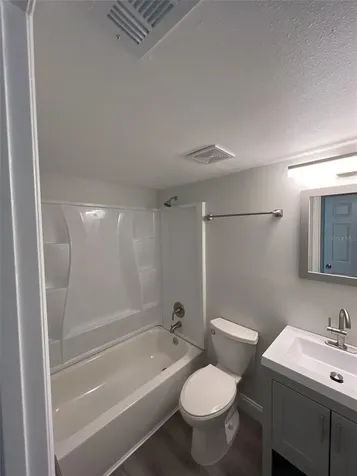 3232 Fruitville Road Sarasota FL 34237