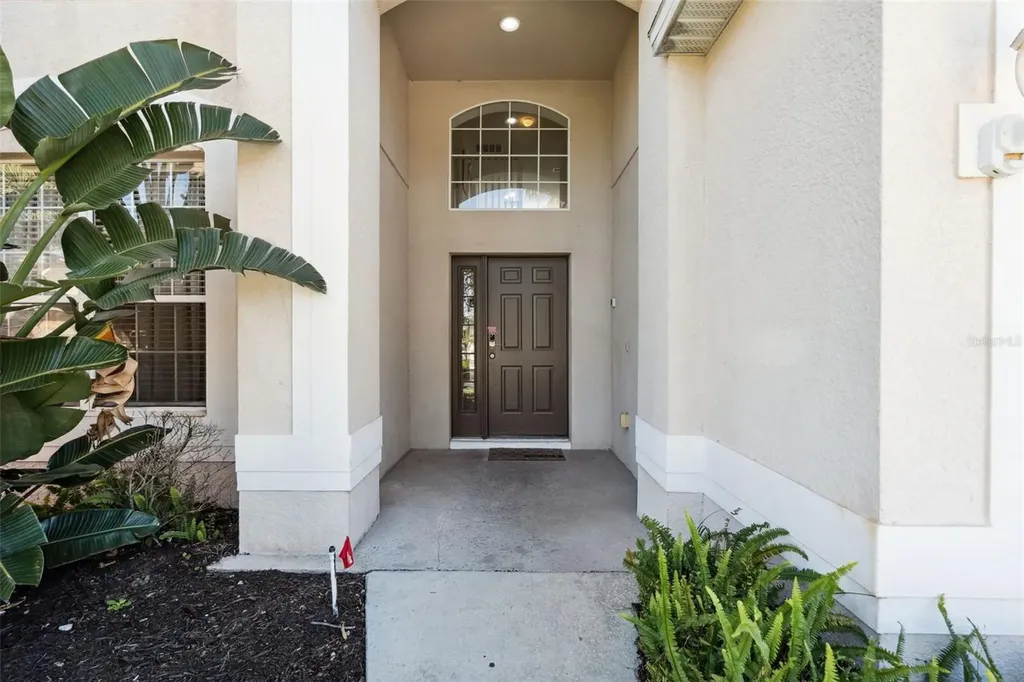 2691 La Isla Court Kissimmee FL 34747