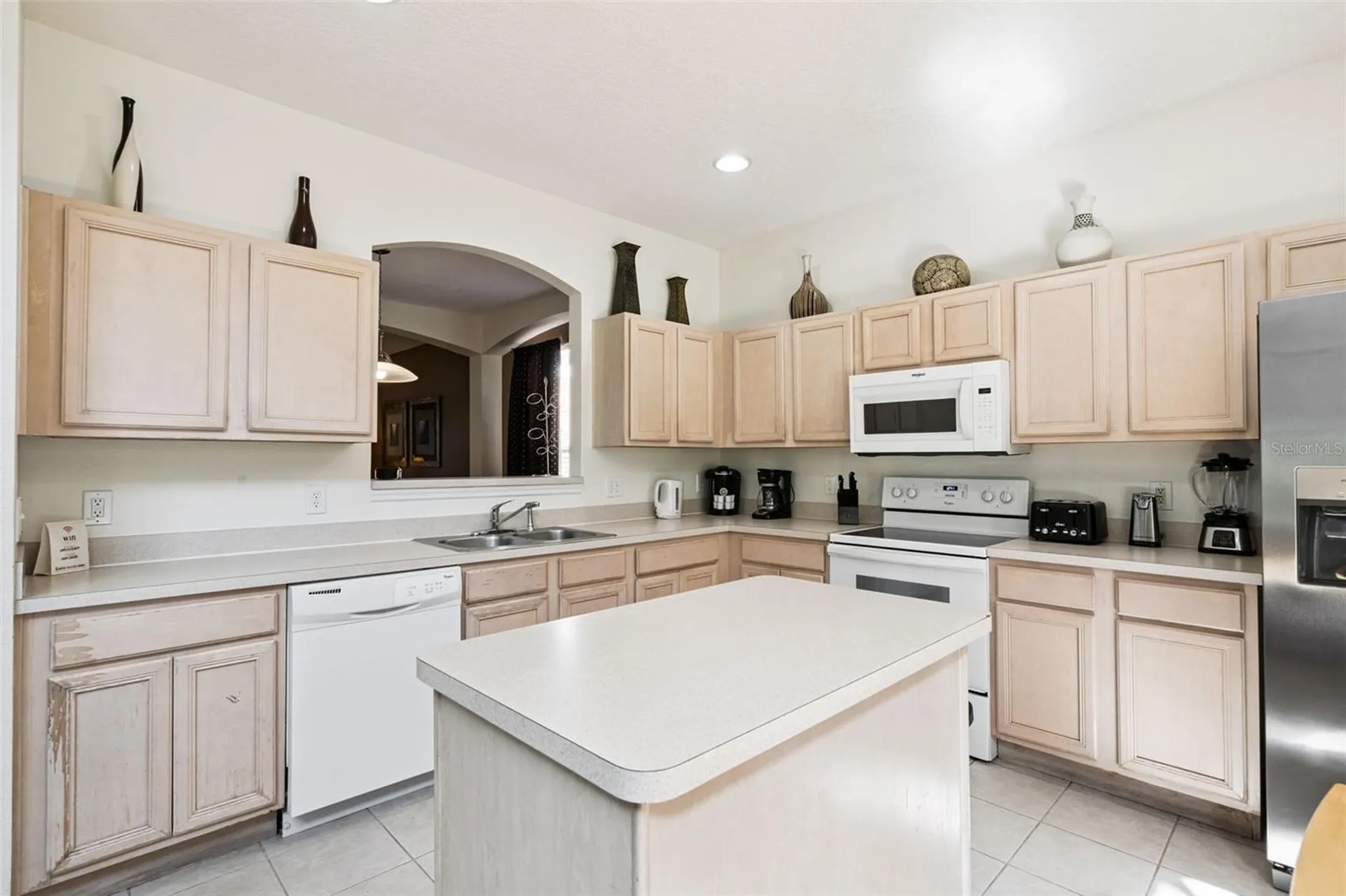 2691 La Isla Court Kissimmee FL 34747
