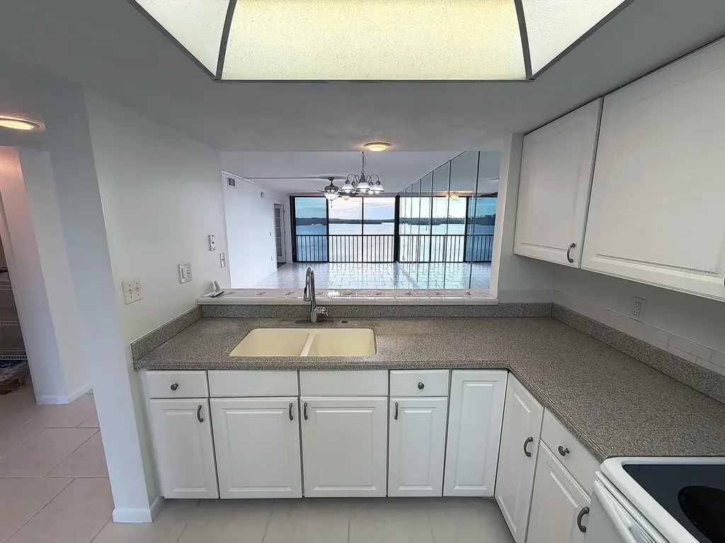 4620 Bay Boulevard Port Richey FL 34668