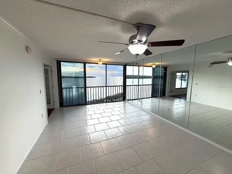 4620 Bay Boulevard Port Richey FL 34668