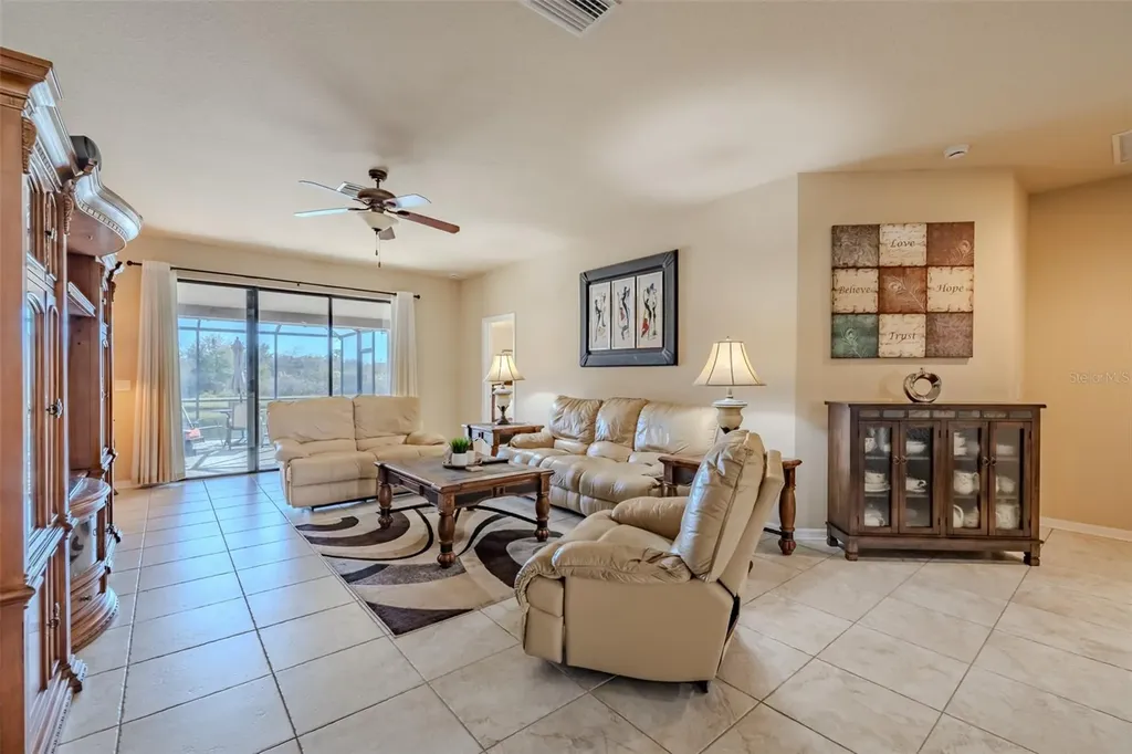 6728 Wild Elm Court Wesley Chapel FL 33545