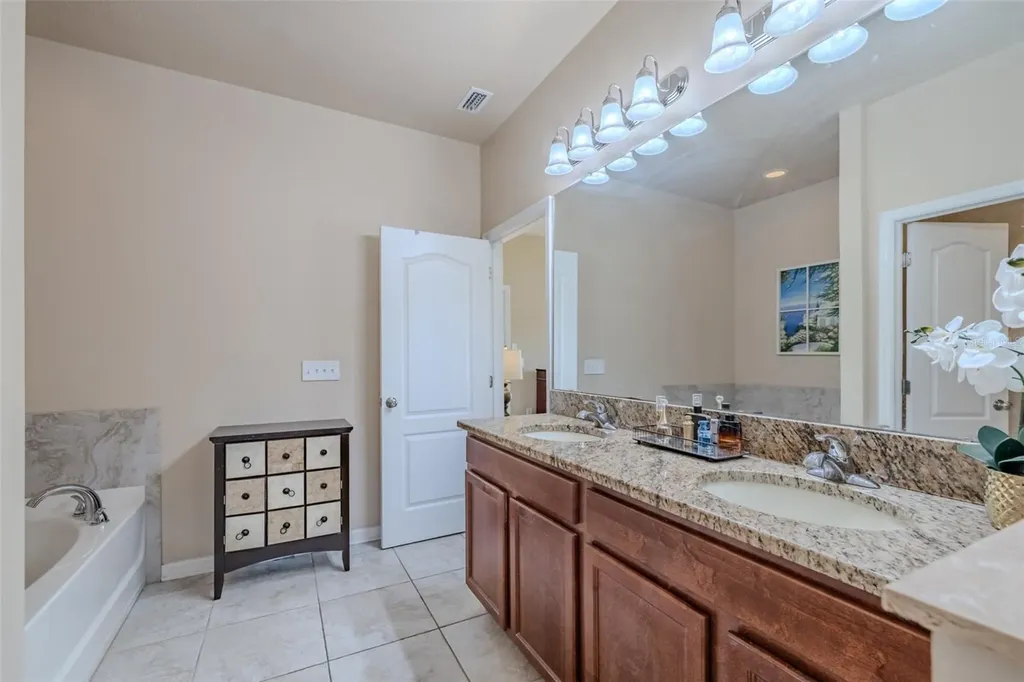 6728 Wild Elm Court Wesley Chapel FL 33545