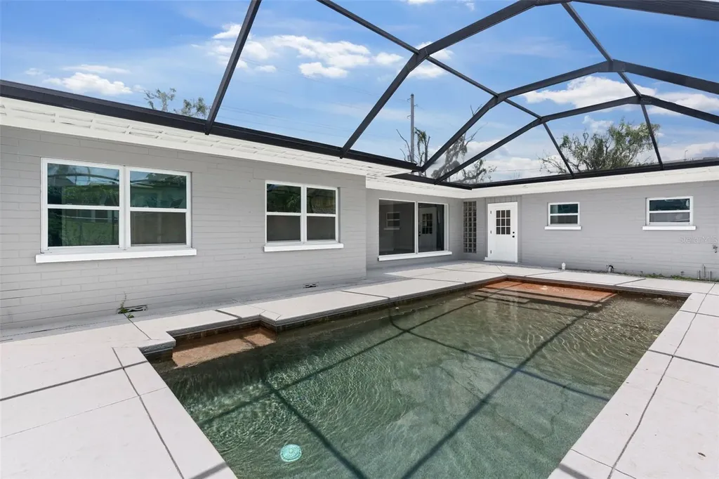 837 E Edgewood Drive Lakeland FL 33803