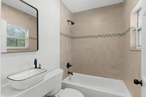 837 E Edgewood Drive Lakeland FL 33803