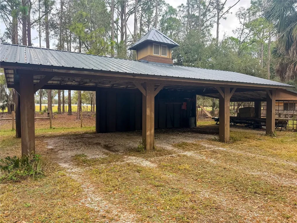 16418 Winburn Drive Sarasota FL 34240
