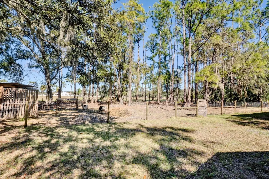 16418 Winburn Drive Sarasota FL 34240