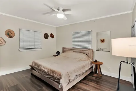 16418 Winburn Drive Sarasota FL 34240