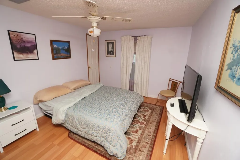 717 Royal Palm Avenue Lady Lake FL 32159