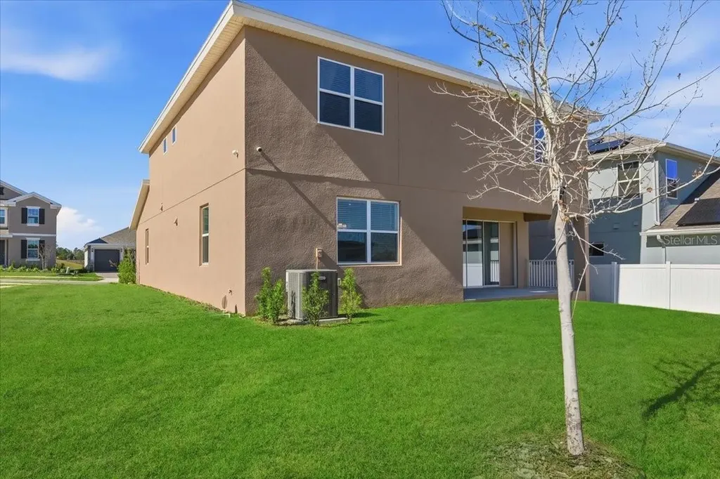 2072 Keystone Pass Boulevard Minneola FL 34715