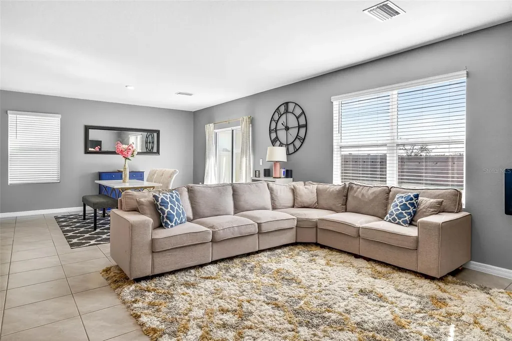 33608 Barberry Leaf Way Wesley Chapel FL 33543