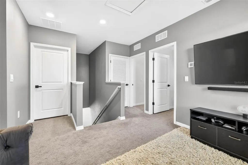 33608 Barberry Leaf Way Wesley Chapel FL 33543