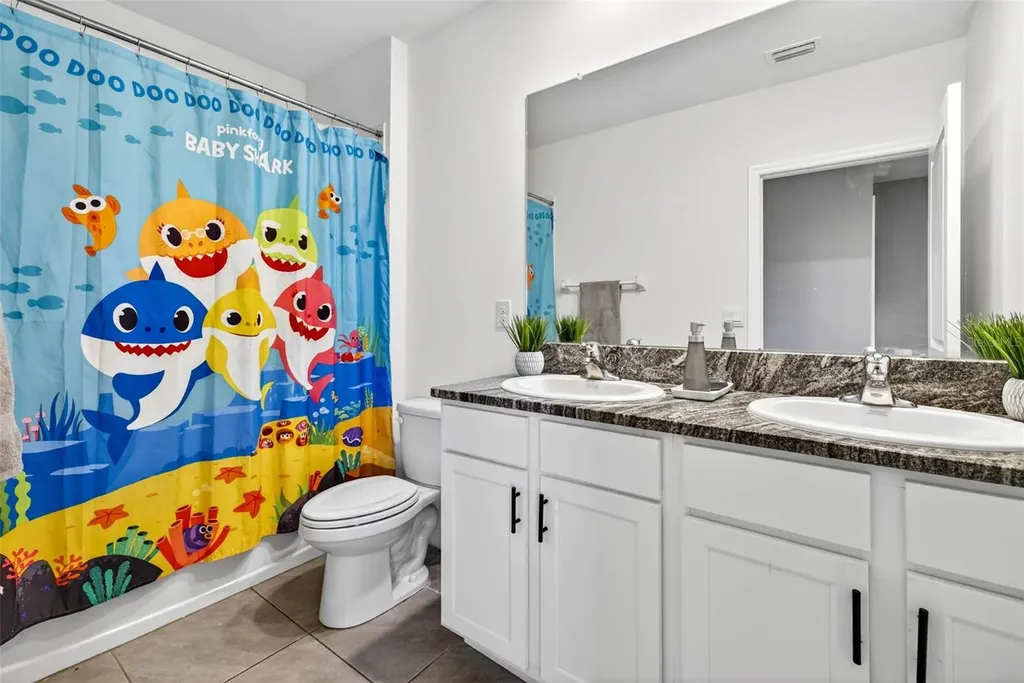 33608 Barberry Leaf Way Wesley Chapel FL 33543