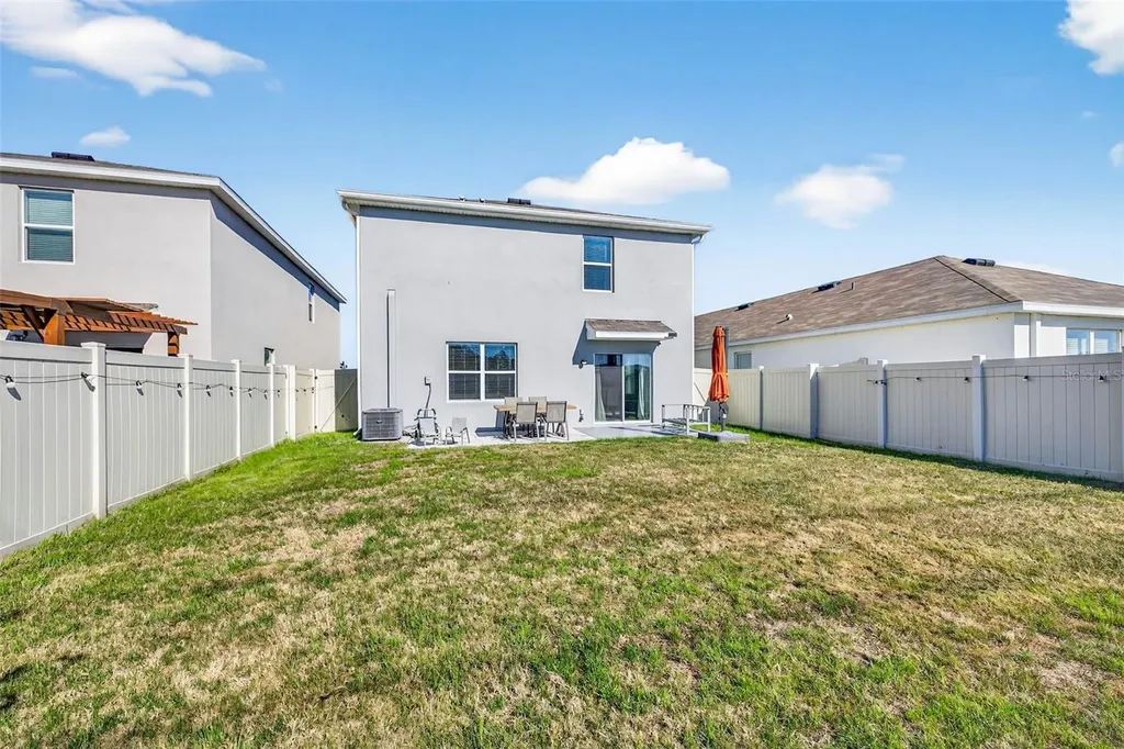 33608 Barberry Leaf Way Wesley Chapel FL 33543