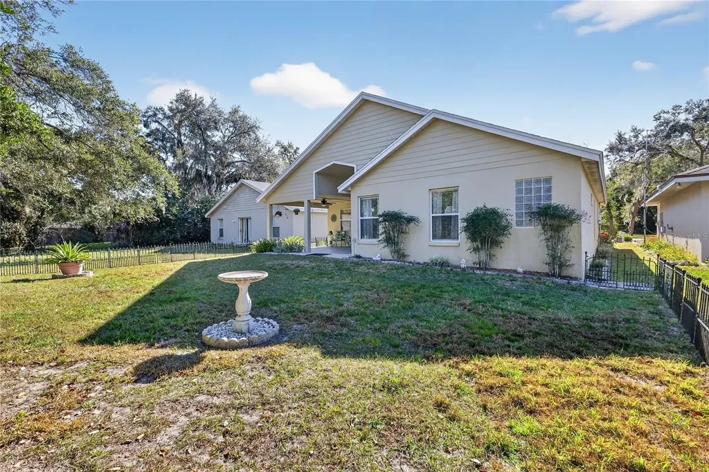 2825 Hardenbergh Lane Eustis FL 32726