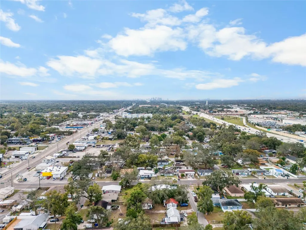 10001 N Arden Avenue Tampa FL 33612