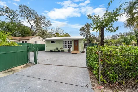 10001 N Arden Avenue Tampa FL 33612