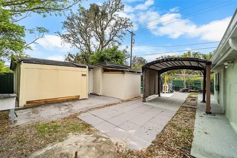 10001 N Arden Avenue Tampa FL 33612