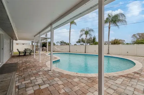 3311 Hunt Club Drive Clearwater FL 33761