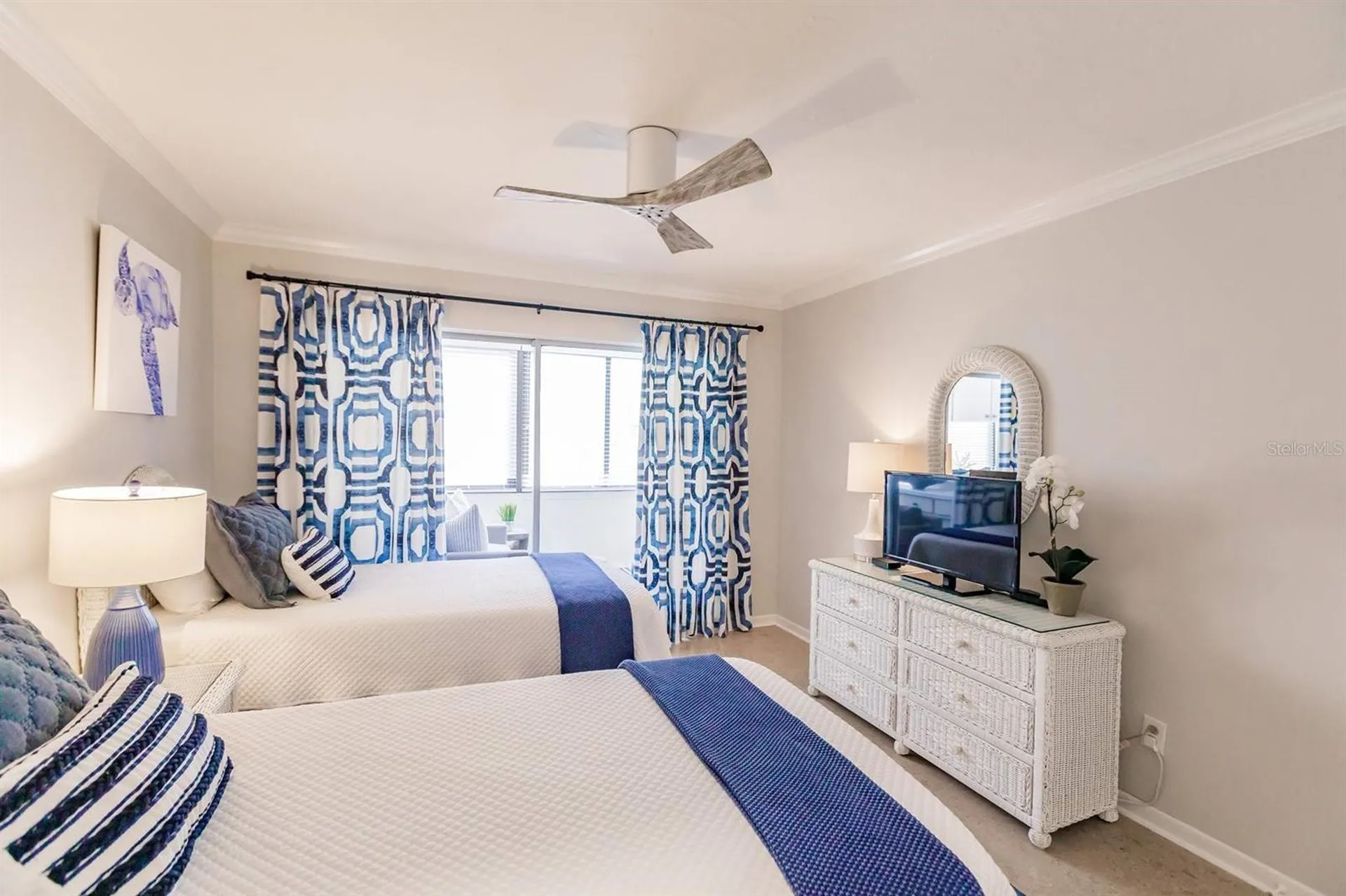 1055 W Peppertree Drive Sarasota FL 34242