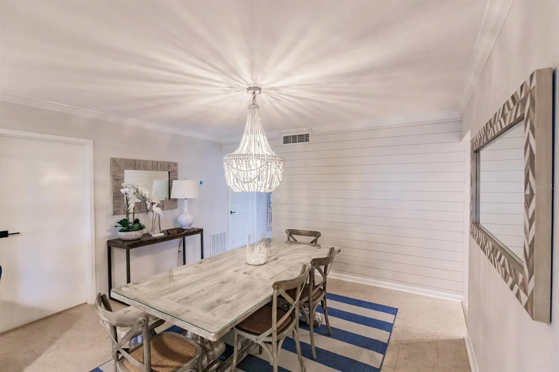 1055 W Peppertree Drive Sarasota FL 34242