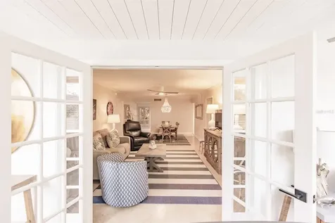 1055 W Peppertree Drive Sarasota FL 34242