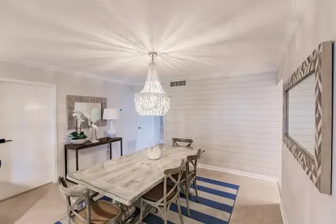 1055 W Peppertree Drive Sarasota FL 34242
