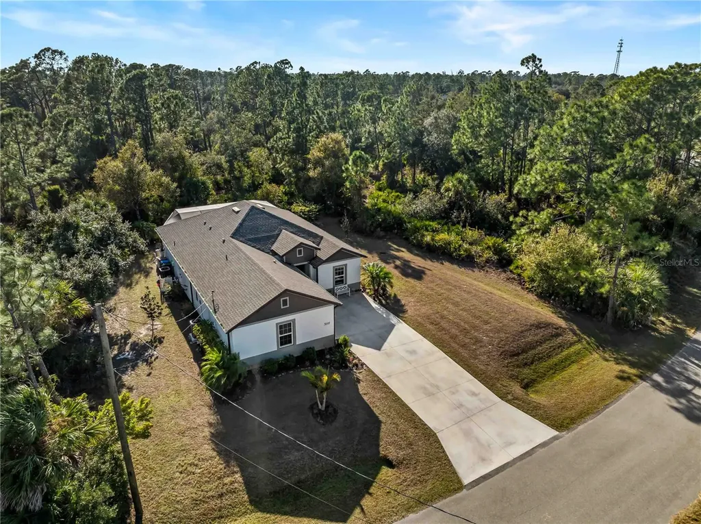 5695 Lavender Avenue North Port FL 34288