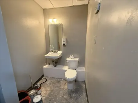 2007 W Kennedy Boulevard Tampa FL 33606