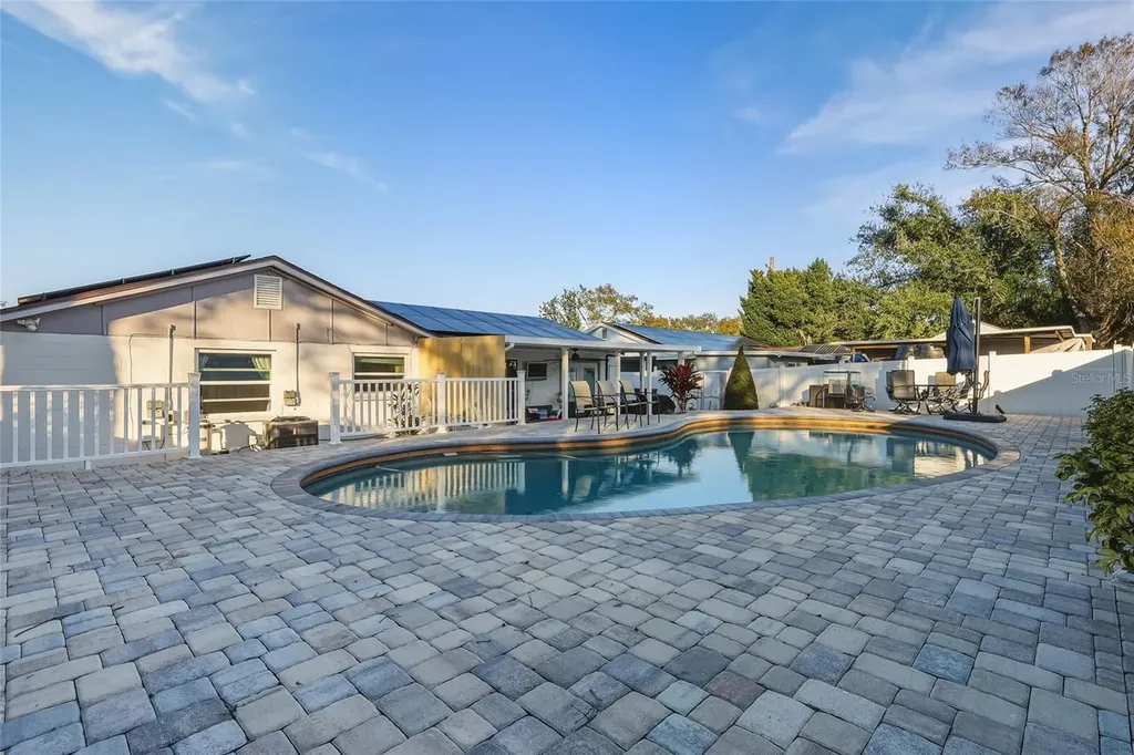 9084 Arndale Circle Tampa FL 33615