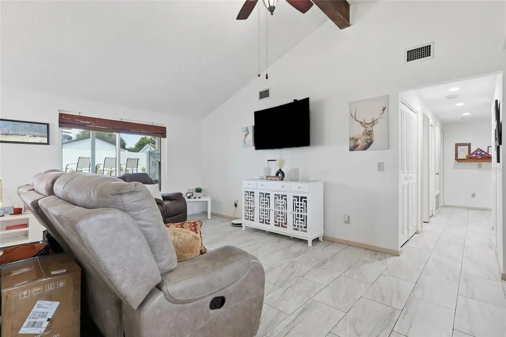 9084 Arndale Circle Tampa FL 33615