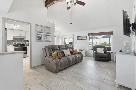 9084 Arndale Circle Tampa FL 33615