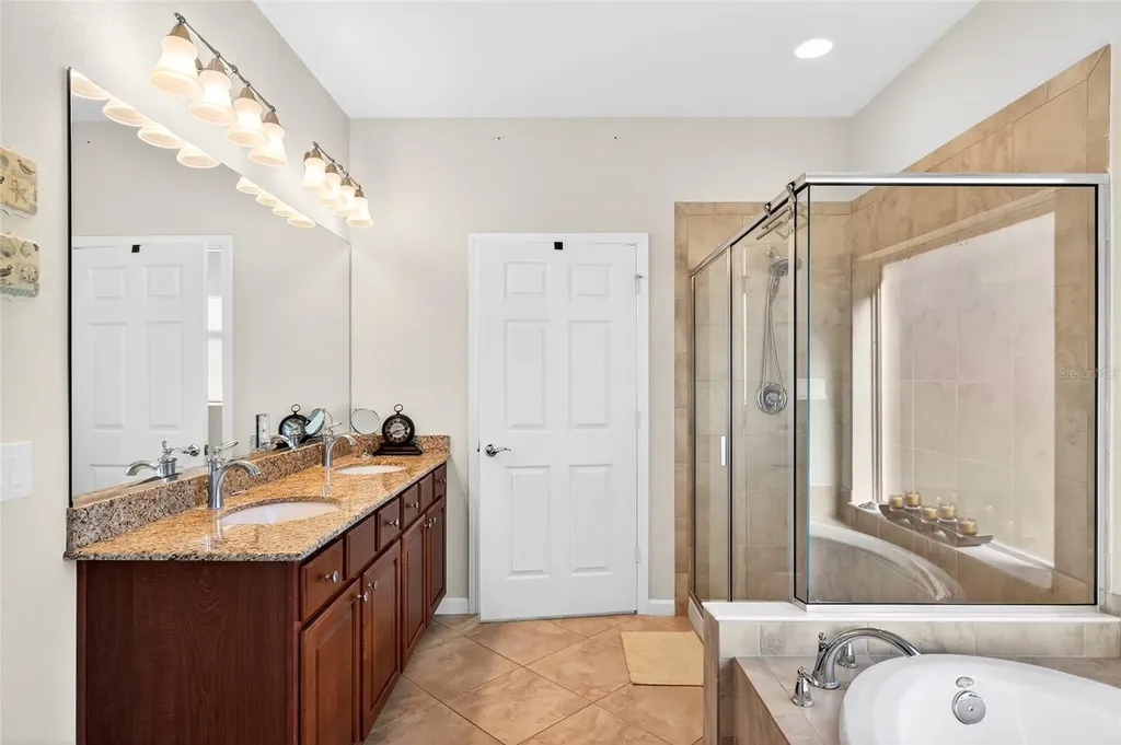 9498 SW 70th Loop Ocala FL 34481
