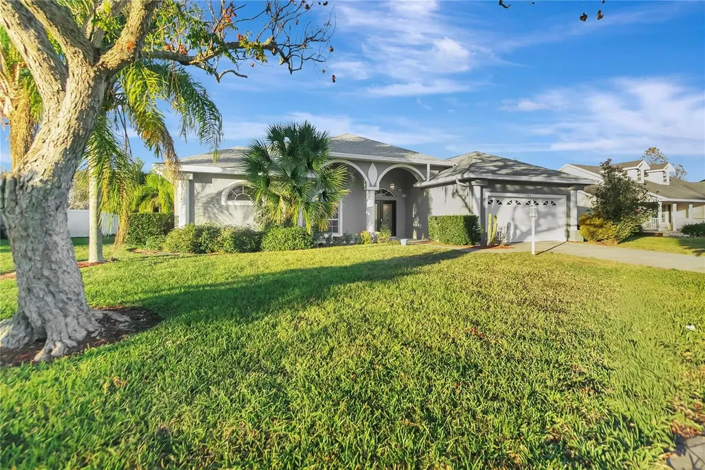 184 Winona Circle Auburndale FL 33823