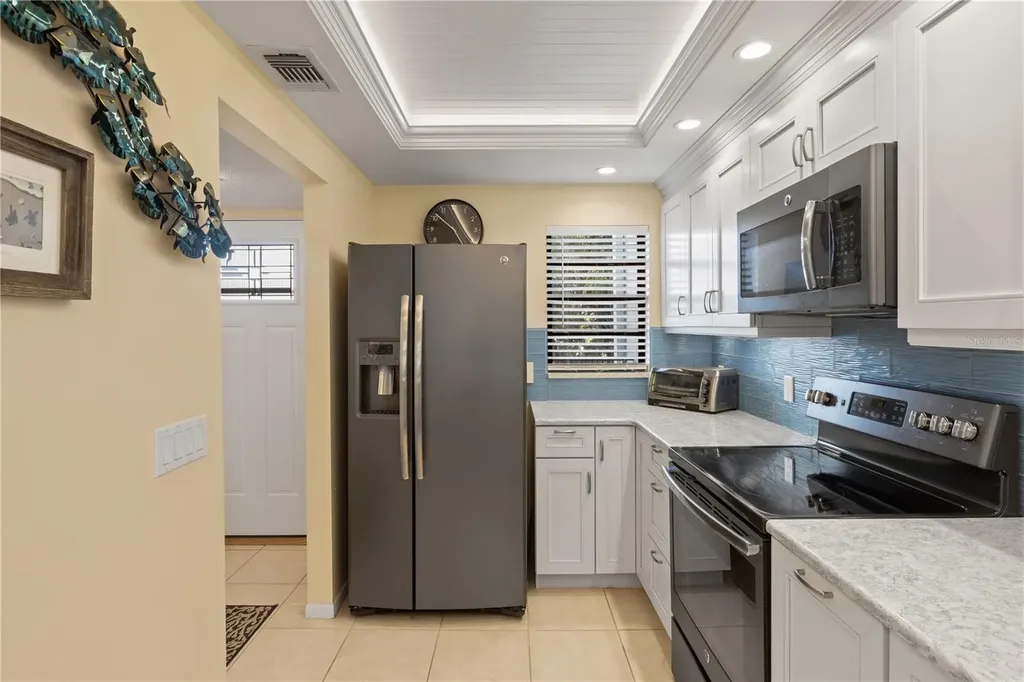5608 Gulf Drive Holmes Beach FL 34217