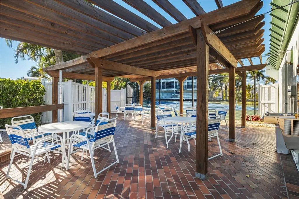 5608 Gulf Drive Holmes Beach FL 34217