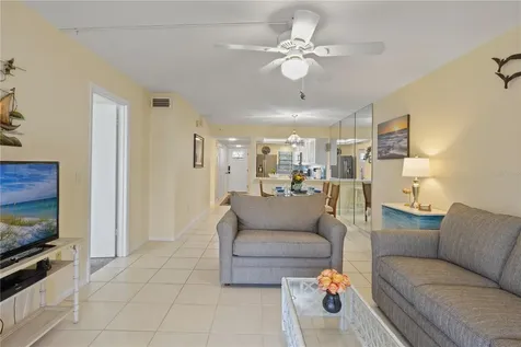 5608 Gulf Drive Holmes Beach FL 34217
